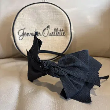 Jennifer Ouellette 블랙 리본 헤어밴드 컷오프 타입