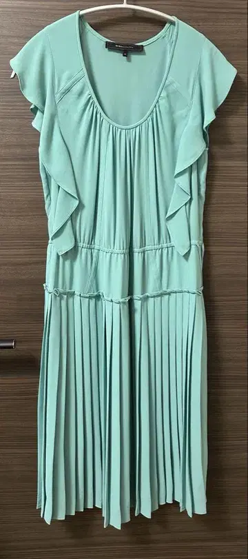 BCBGMAXAZRIA 민트 그린 원피스 XS