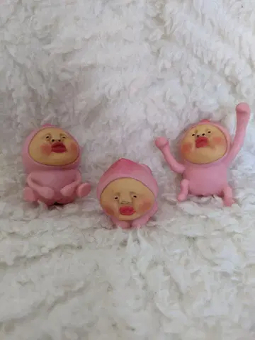 카쿠레모모지리 소형 피규어 3개 세트
