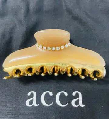 acca 베이지 스톤 헤어 클립 M 사이즈