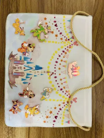 도쿄 디즈니 리조트 40주년 핀 배지 태피스트리 세트