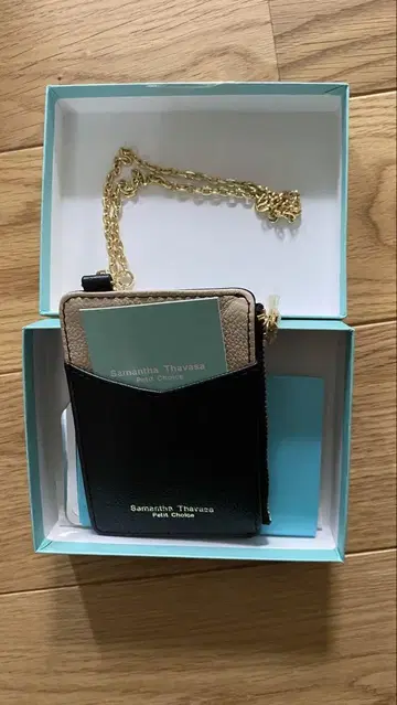 사만다 타바사 패스 케이스