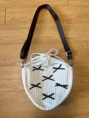 Gypsophila 3WAY BAG 퀼팅 파우치 화이트