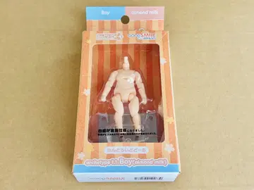넨도로이드 바디 보이 아몬드 밀크