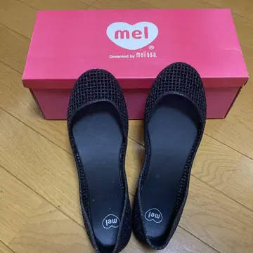 새상품! 멜리사 mel 블랙 플랫슈즈 23-24 EUR 37