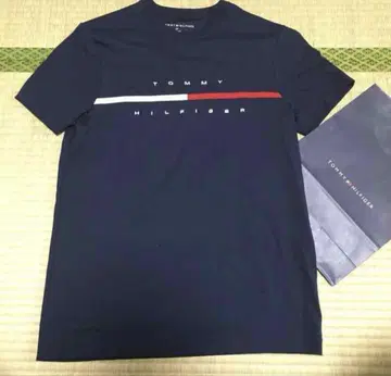 타미힐피거 티셔츠