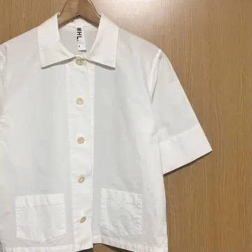 새상품급 MHEL 셔츠 블라우스 숏 슬리브