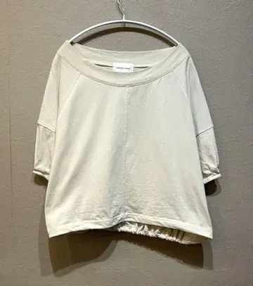 CAPRICIEUX LE'MAGE 드로스트 보트넥 티셔츠 F 사이즈