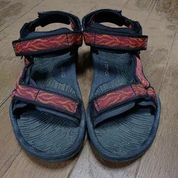 테바 TEVA 스트랩 아웃도어 샌들 허리케인 Hurricane 24cm