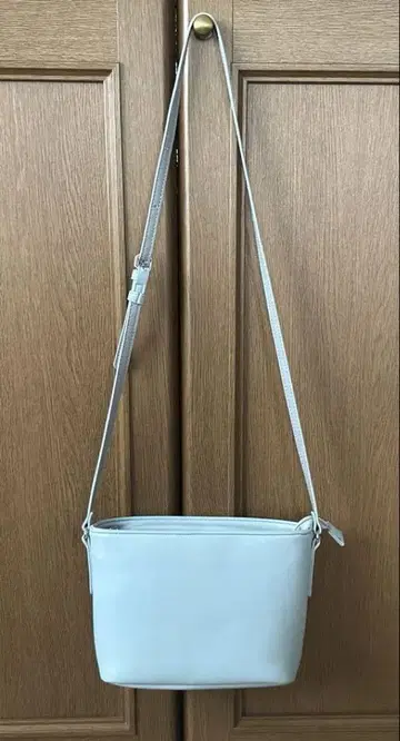 쿠리하라 하루미 숄더 백
