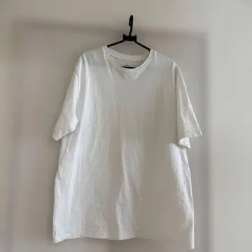 그라프페이퍼 화이트 티셔츠