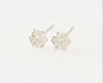 Pt 다이아 총 0.64ct 귀걸이