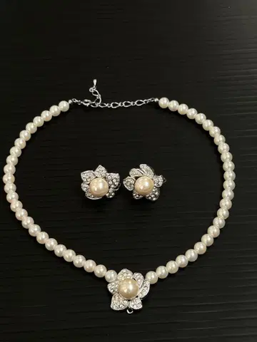 펄풍 꽃 모티브 목걸이&귀찌 세트