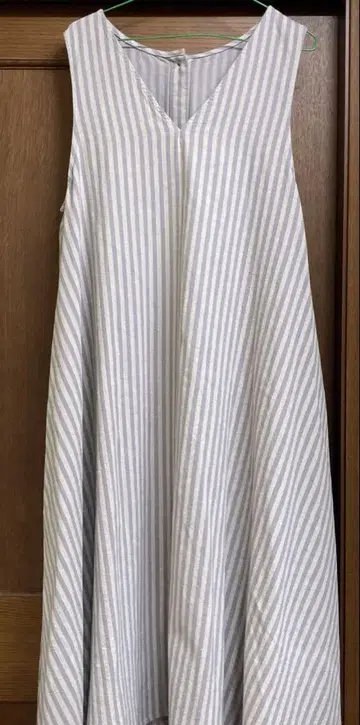 SM2 슬리브리스 롱 원피스