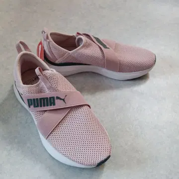 푸마 PUMA 핑크 스니커즈 24.5cm 택 포함 새상품