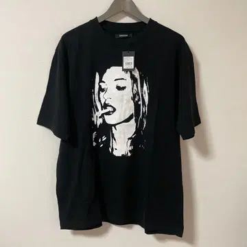 마인 데님 Monochrome Two tone Face 티셔츠