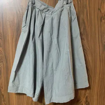 큐롯 스커트