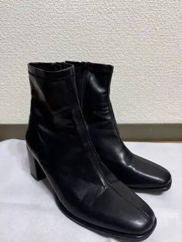 센스 오브 플레이스 부츠