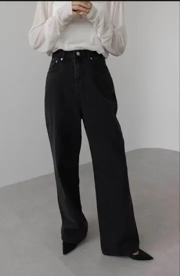 na.e 새상품 Wide Loose Jeans_Black (아울렛 상품)