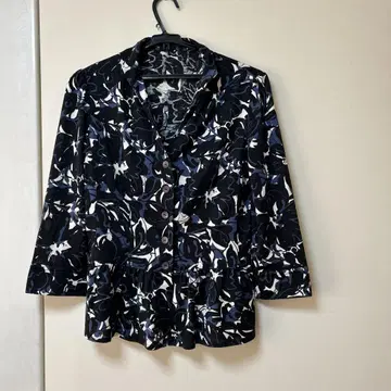 YOSHIE INABA 꽃무늬 반소매 셔츠