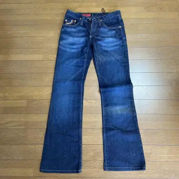 AG 부츠 컷 데님 다크 블루