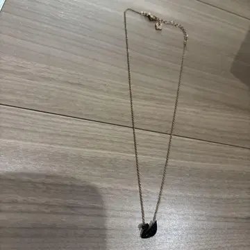 스와로브스키 백조 모티브 목걸이 골드 도금