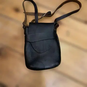 fernand leather 페르난도 가죽 켈리 파우치