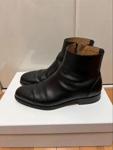 F.LLI Giacometti 프라텔리 자코메티 40 1/2 블랙