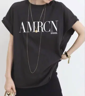 L' Appartement AMRCN 블랙 티셔츠