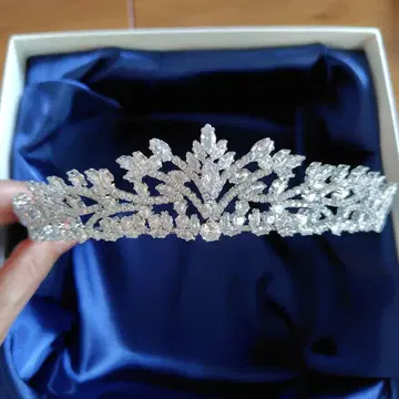LoveTiara 티아라 리프 무늬