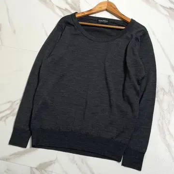 JOHN SMEDLEY 메리노울 니트 스웨터