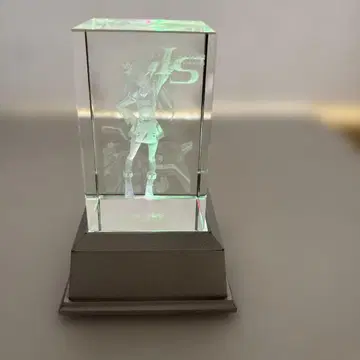 인피니트 스트라토스 오우린 3D 크리스탈