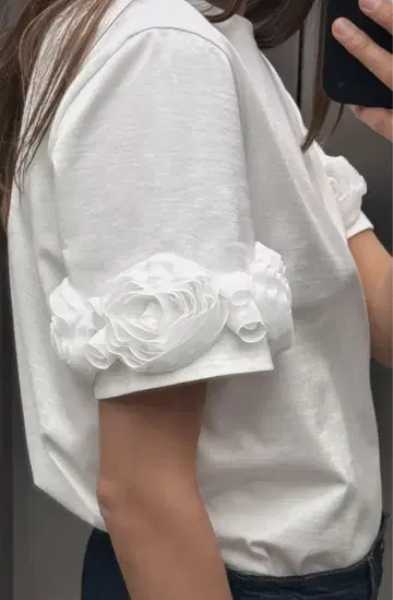 ZARA 자라 볼륨 플라워 프린트 티셔츠