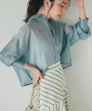 러브티크 모자 꽁지 시어 크롭 셔츠 완판템
