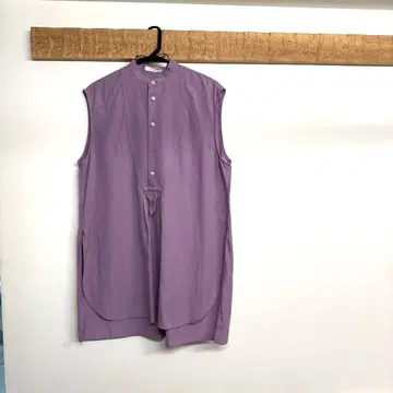 MACOHEE 슬리브리스 셔츠
