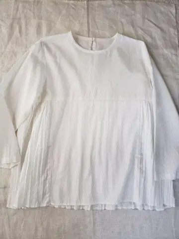 나카가와 마사시치 상점 플리츠 면 블라우스
