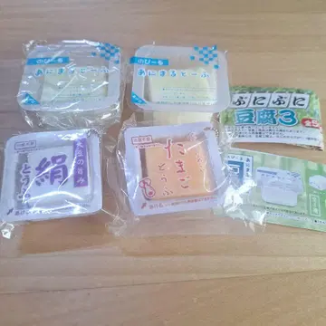 가챠가챠 스퀴즈 두부