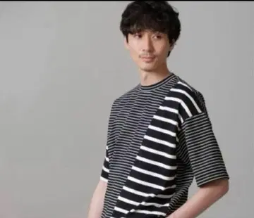 나노 유니버스 보더 절개 티셔츠