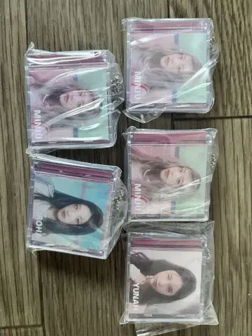 ILLIT CD 컬렉션 가챠가챠 5장 세트
