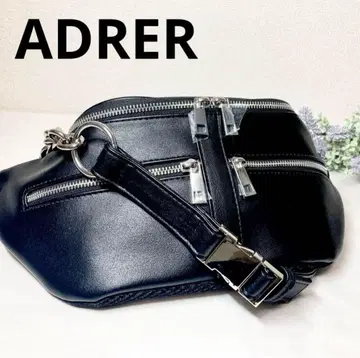 ADRRER 블랙 체인 바디백