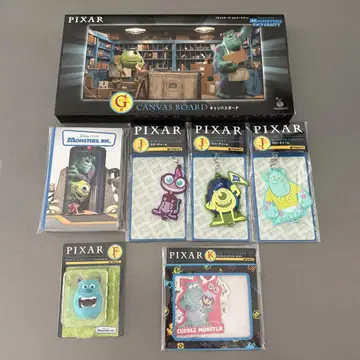 PIXAR 몬스터즈 잉크 굿즈 세트