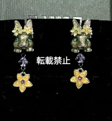 ANNA SUI 귀걸이 2way 토끼 꽃관 부활절 한정판 안나수이