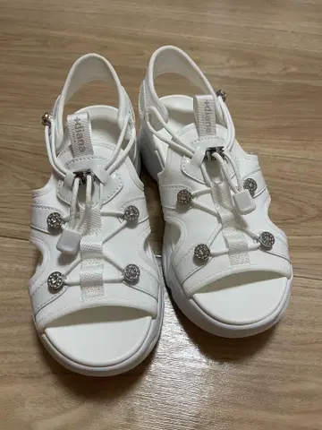 플러스 다이애나 다이애나 스포츠 샌들 샌들 화이트 비쥬