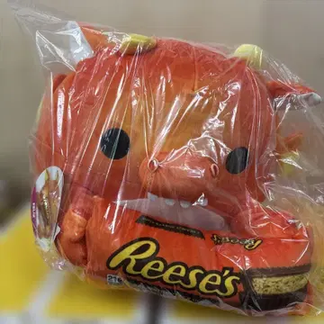 Reese's 드래곤 봉제 인형