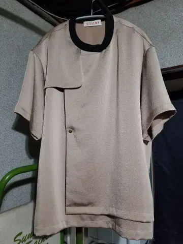 CULLNI 쿠르니 반팔 티셔츠
