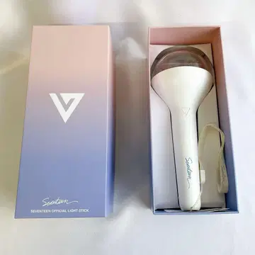 SEVENTEEN 공식 응원봉 화이트 점등 확인 OK