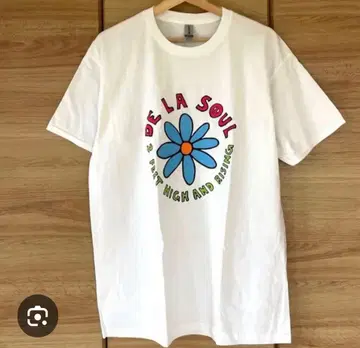 L 사이즈 de la soul 티셔츠 화이트 데라 소울