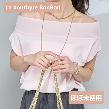La boutique BonBon 쿨 터치 UV 오프 숄더 프렌치 니트