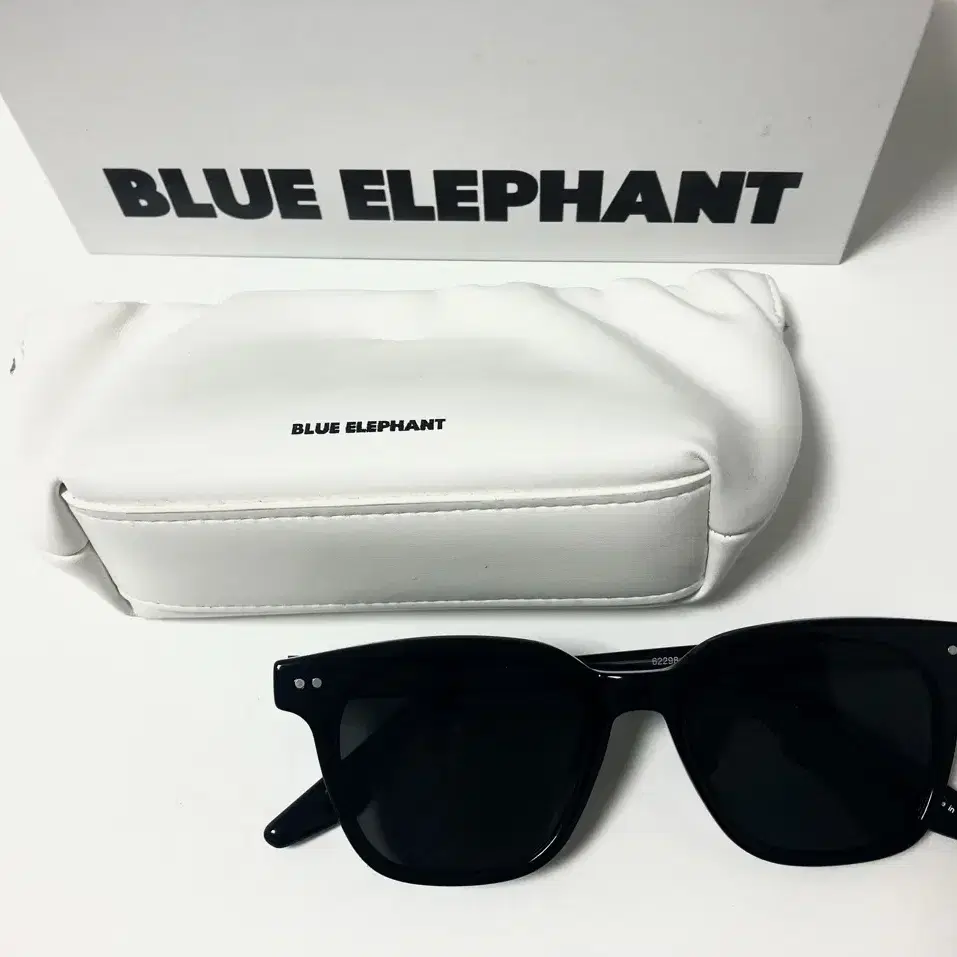 ◆BLUE ELEPHANT◆ SLAP black MUSINSA公式 | BLUE ELEPHANT SLAP black