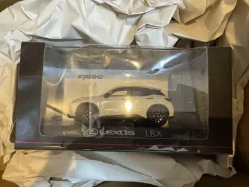미사용 새상품 교쇼 LEXUS LBX